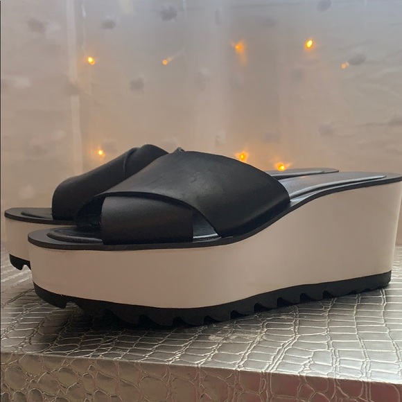 Zara Basic Wedges - Picture 4 of 7